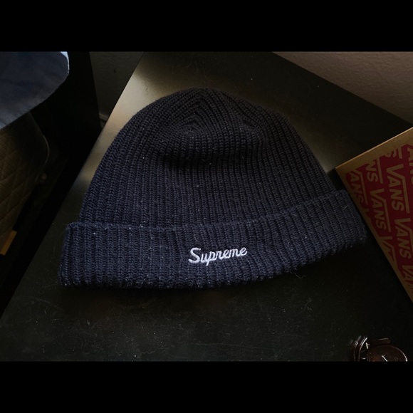 Supreme beanie (FW18) - Picture 3 of 3